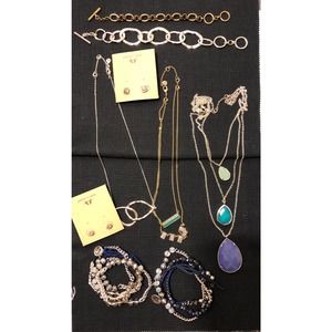 Chloe + Isabel Set of Jewelry 9 pc Mixed Lot